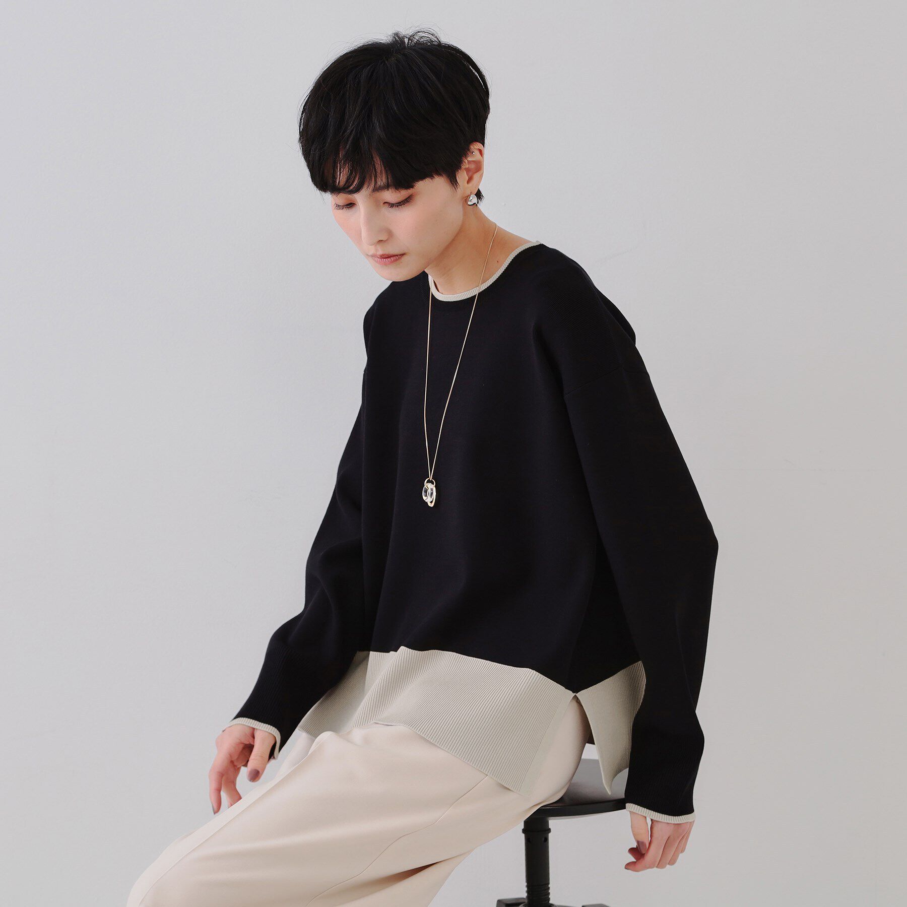 OPAQUE.CLIP「バイカラーボクシーニット【洗濯機洗い可】」|ニット・セーター|ブラック(519)