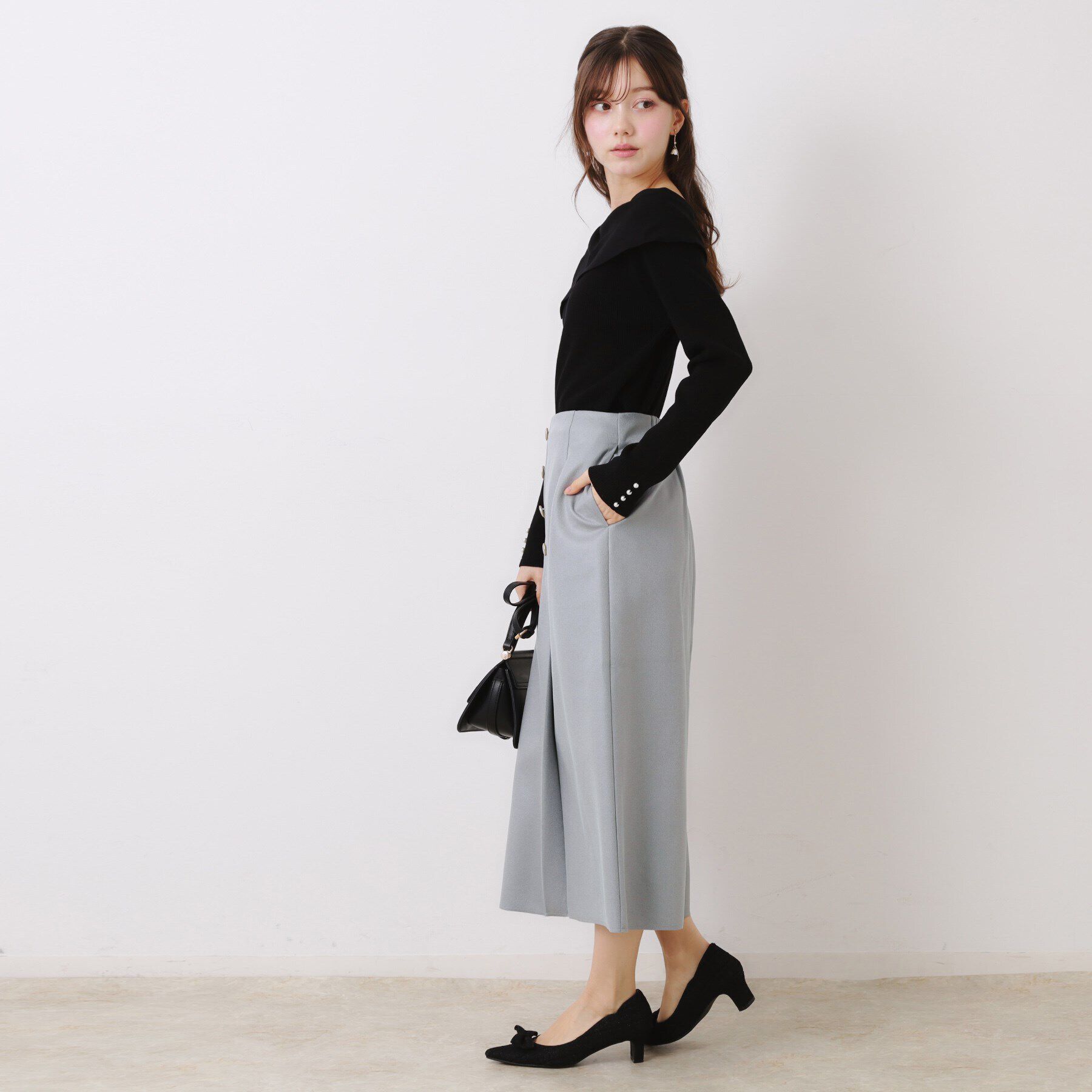 Couture broach「【体のラインを拾いにくい・お仕事にも】マシュマロスエード調タイト」|スカート|