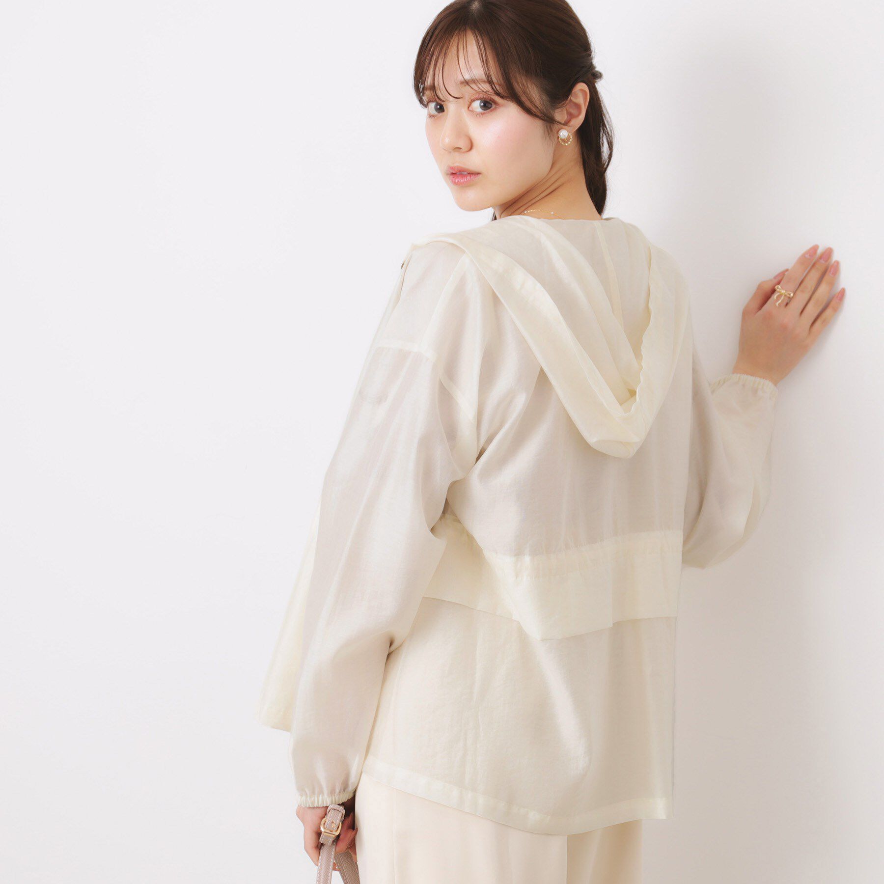 Couture broach「【オシャレな透け感・ペプラム】愛されシアーマンパ」|ブルゾン・スタジャン|