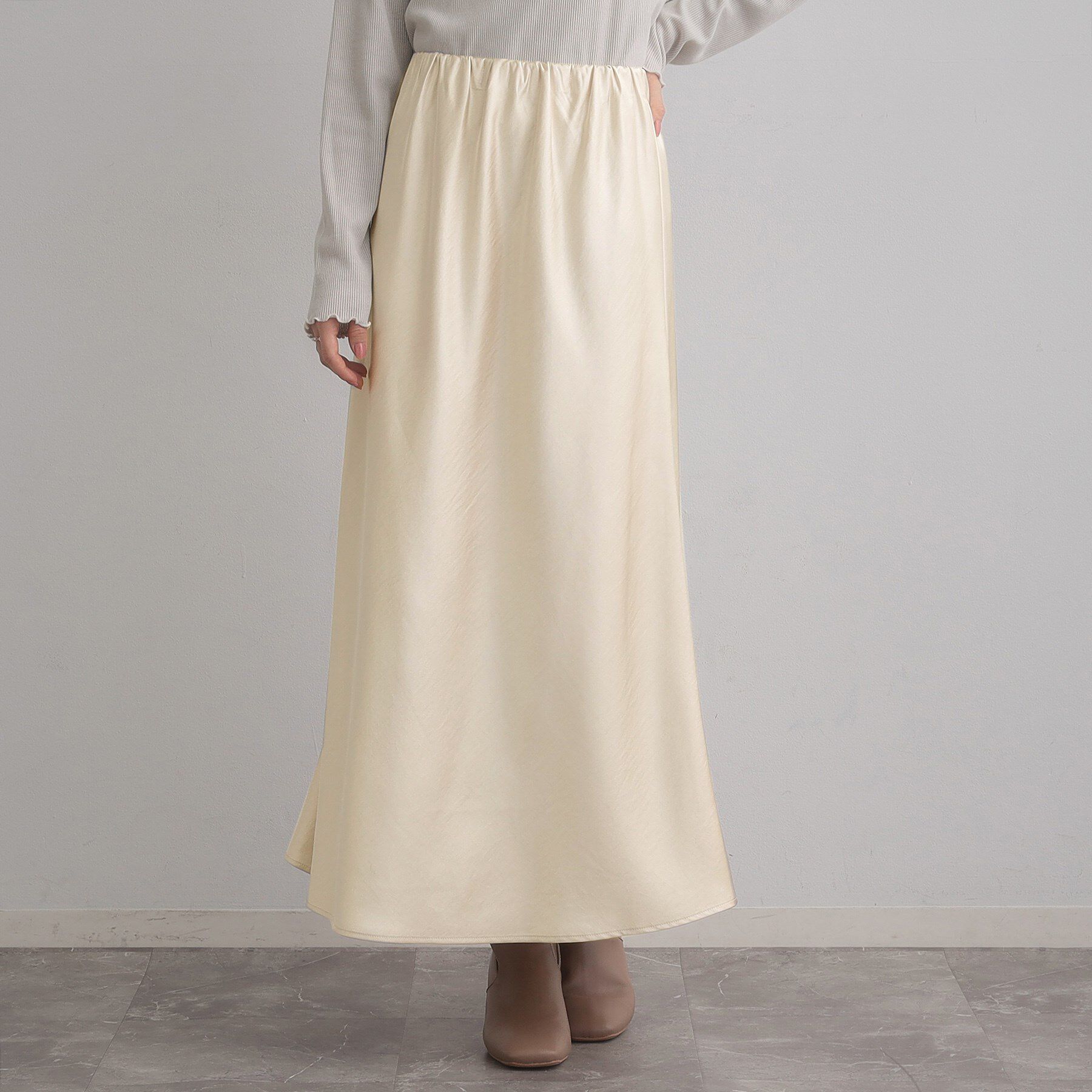 Couture broach「シルキーヘビーサテンスカート」|スカート|