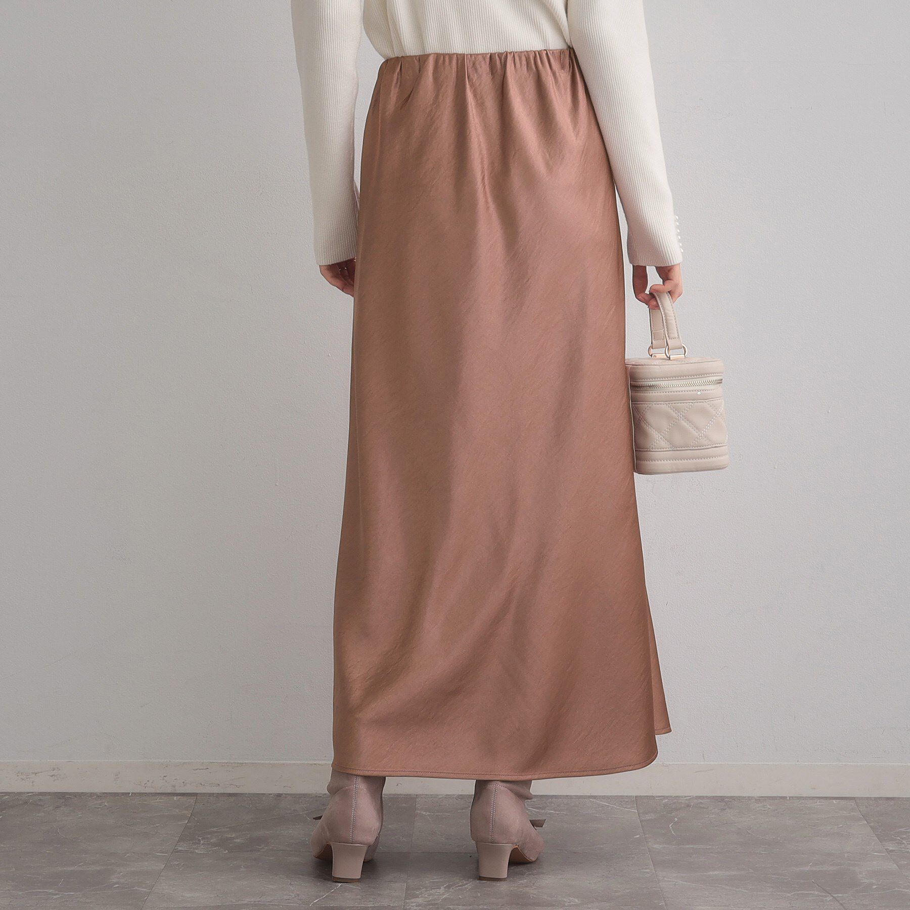 Couture broach「シルキーヘビーサテンスカート」|スカート|