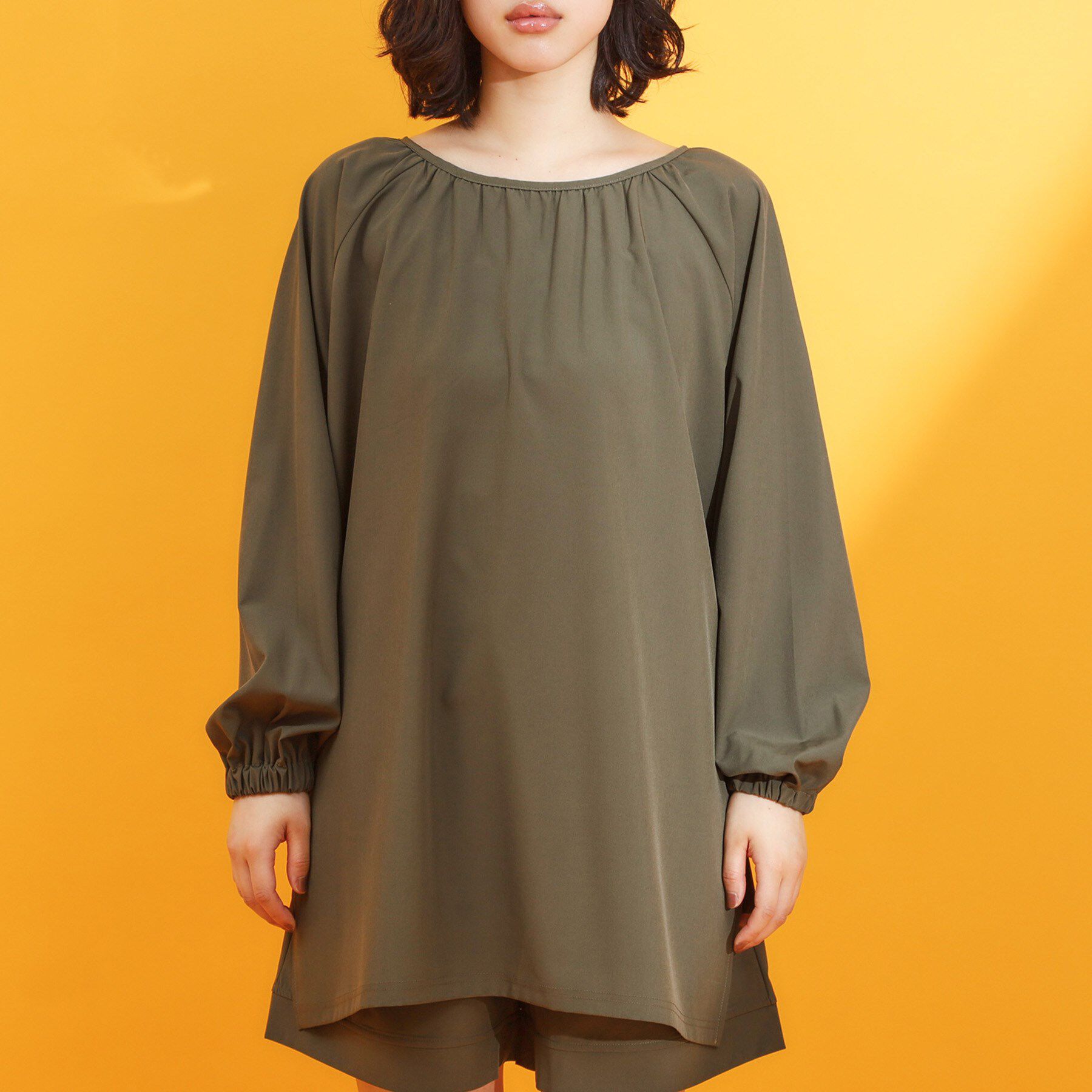 THE SHOP TK「【mizugiwa/ラッシュガード】ギャザーチュニック/前後2WAY/セットアップ可/接触冷感/UV」|シャツ・ブラウス|