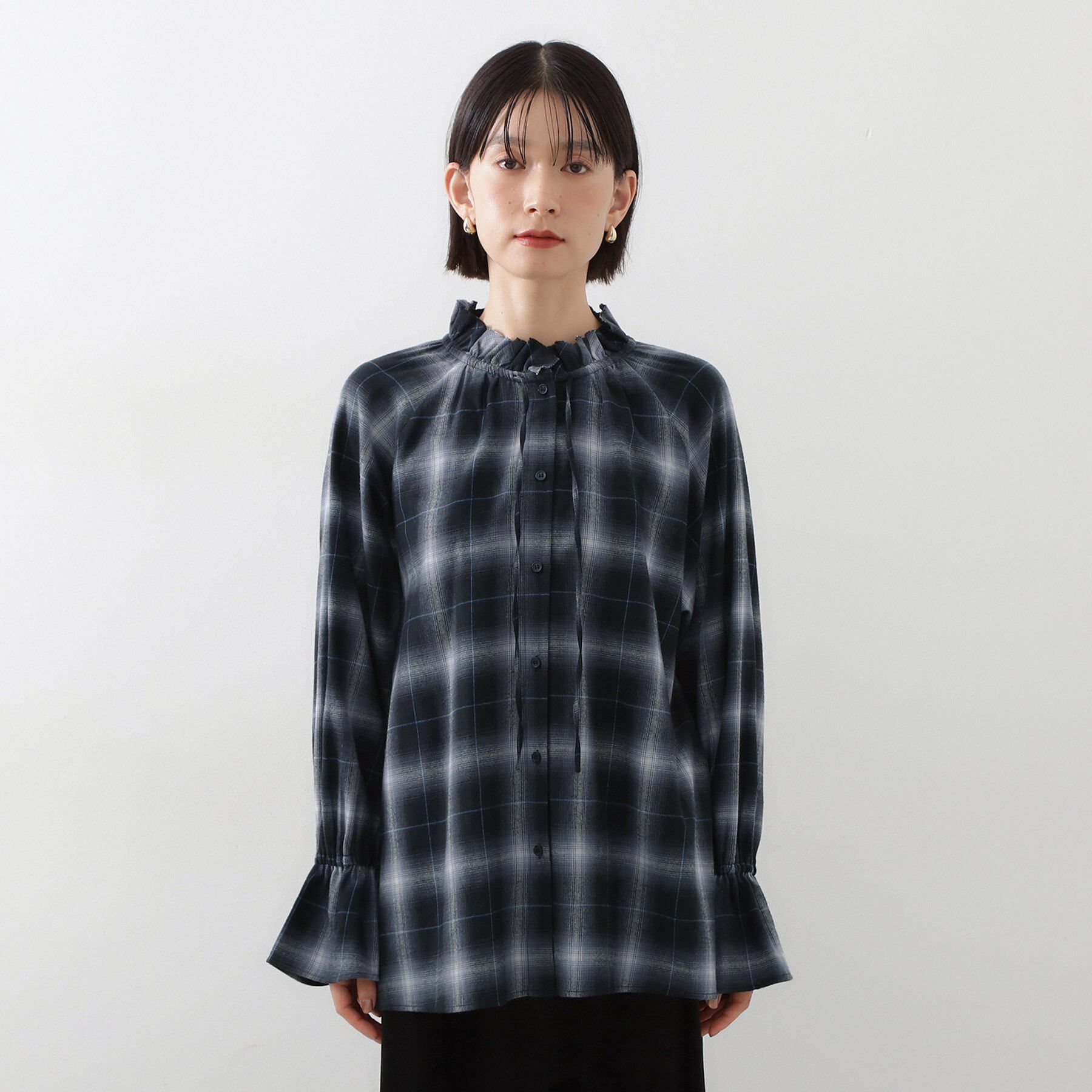 THE SHOP TK「起毛オンブレフリルブラウス」|シャツ・ブラウス|