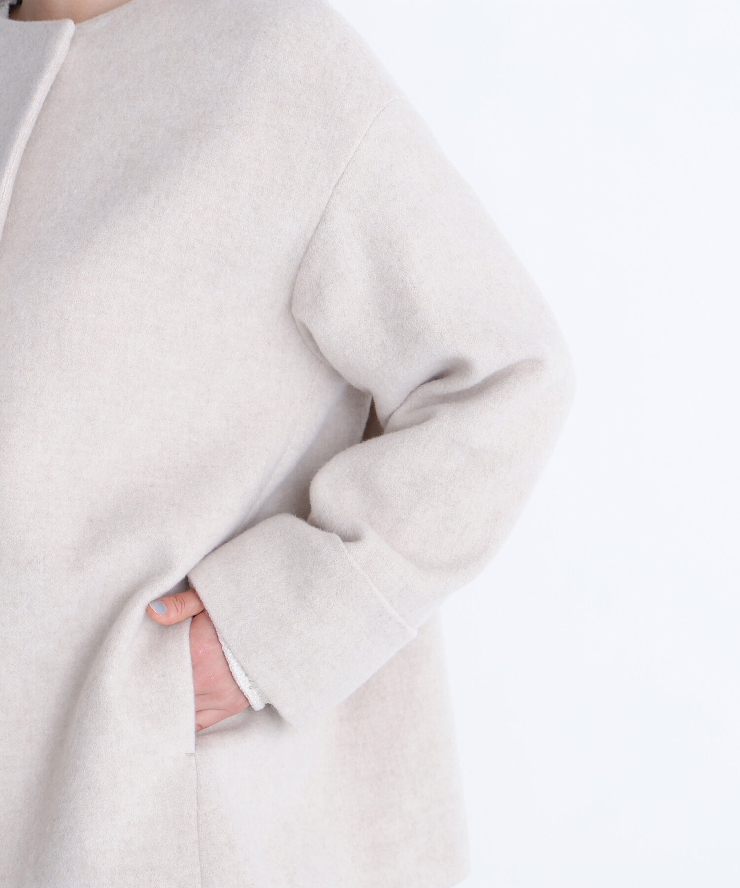  「毎日に&ldquo;ちょうどいい&rdquo;カシミヤ混コート」|ブルゾン・スタジャン|