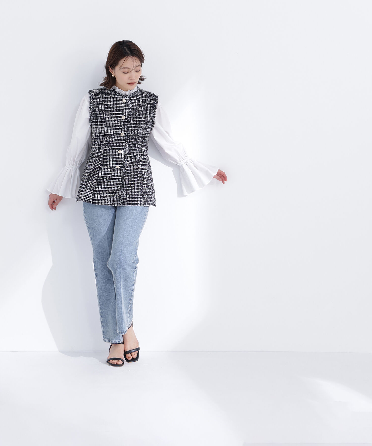  「ツイードシリーズ ペプラムジレ」|ブルゾン・スタジャン|