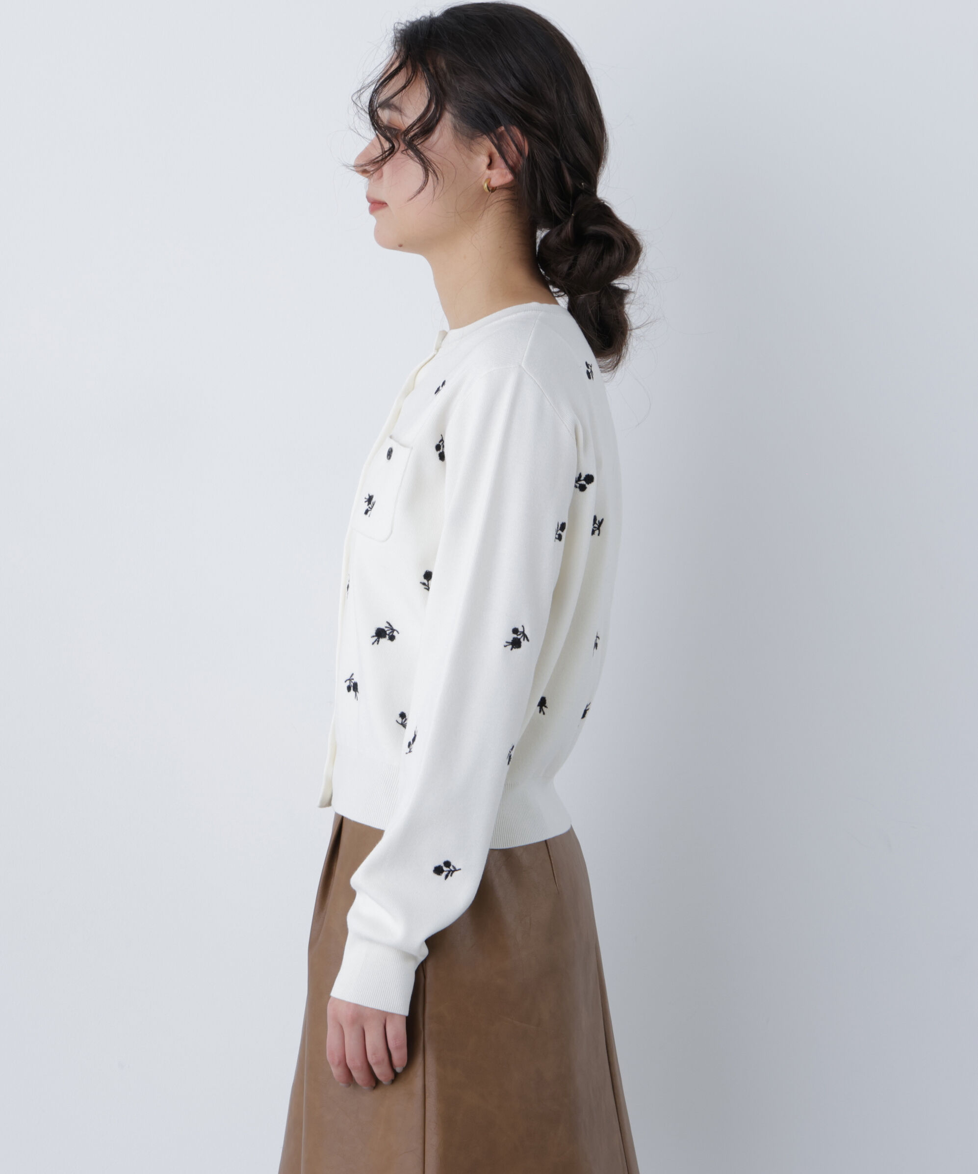 「〈N.〉フラワー刺繍ポケットカーデ」|ニット・セーター|