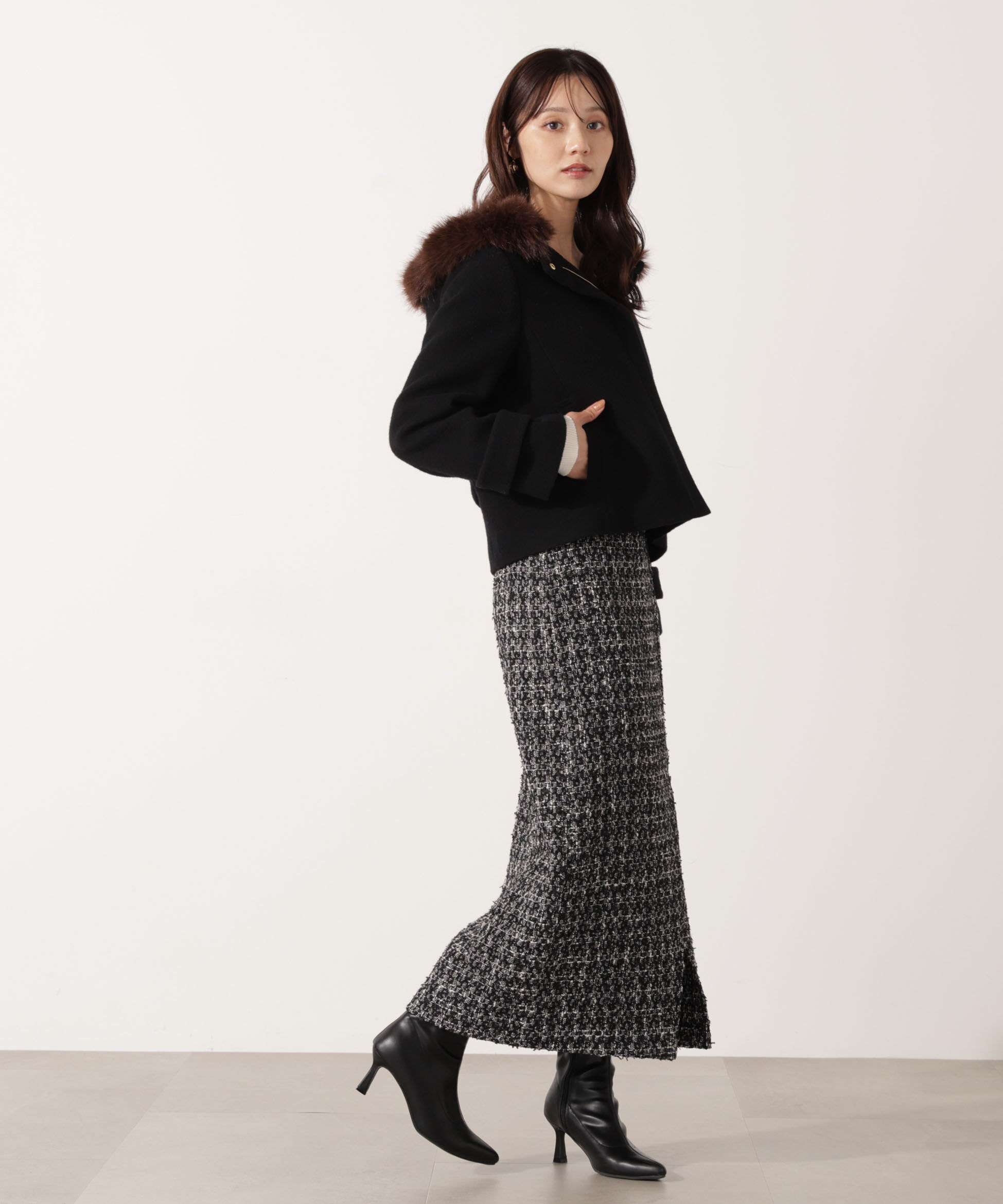 PROPORTION BODY DRESSING「モッサフードフェイクファーショートコート 25AW」|ブルゾン・スタジャン|