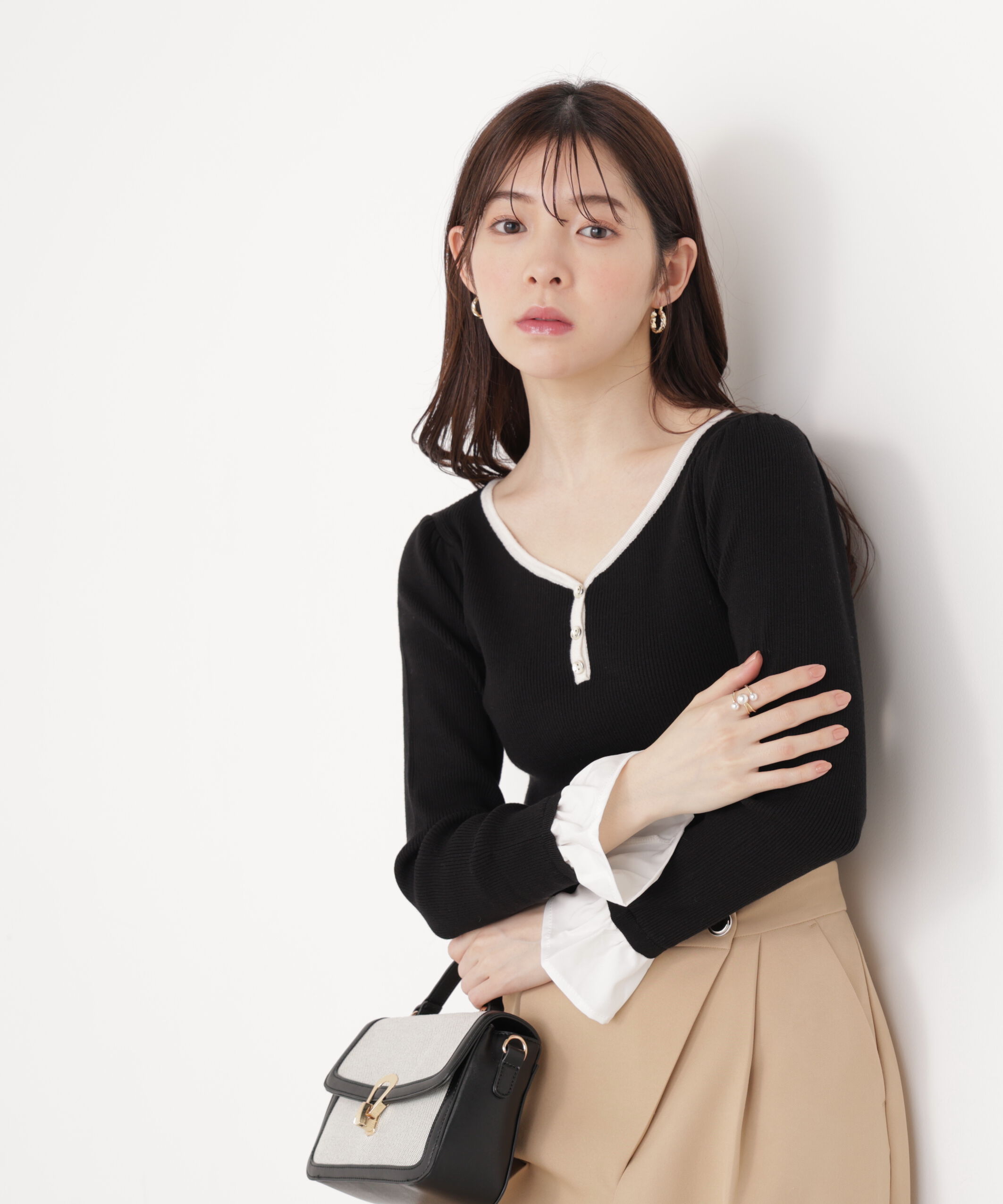 PROPORTION BODY DRESSING「異素材スリーブニット 25AW」|ニット・セーター|ブラック&times;ホワ