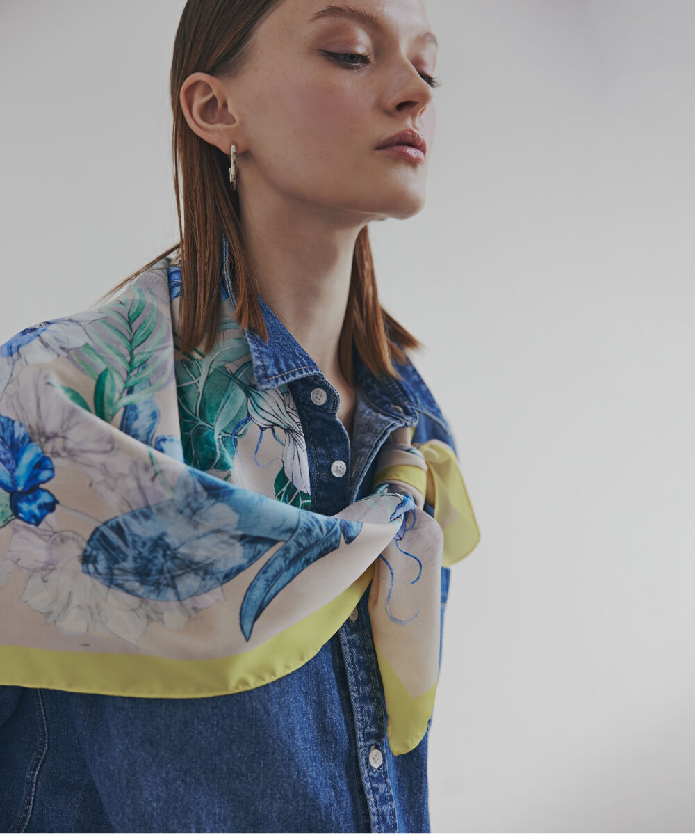  「ボタニカルアートプリントスカーフ」|バンダナ・スカーフ|ベージュ系1