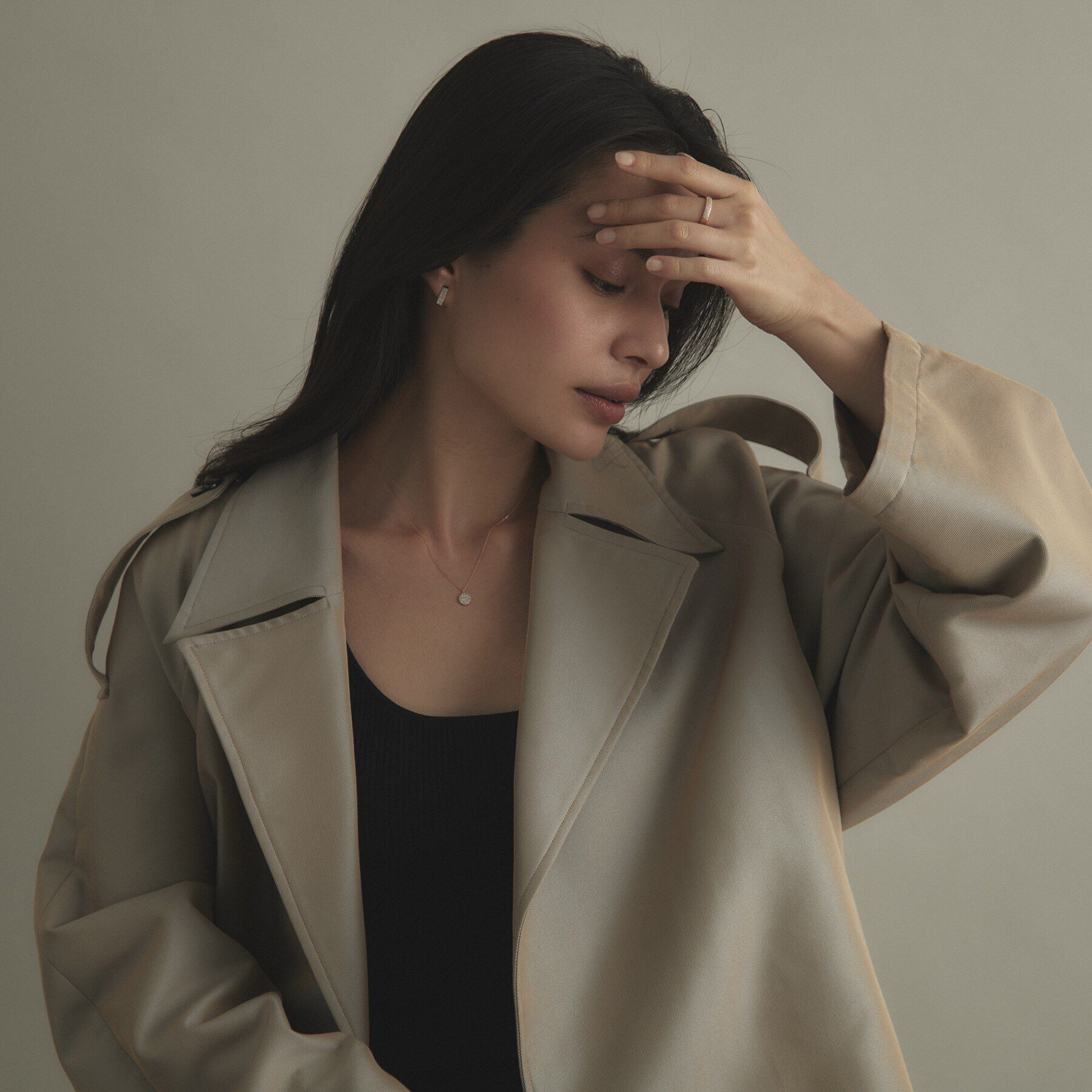 COCOSHNIK「K10【サステナブル】モアサナイトパヴェ スタッドピアス」|ピアス|