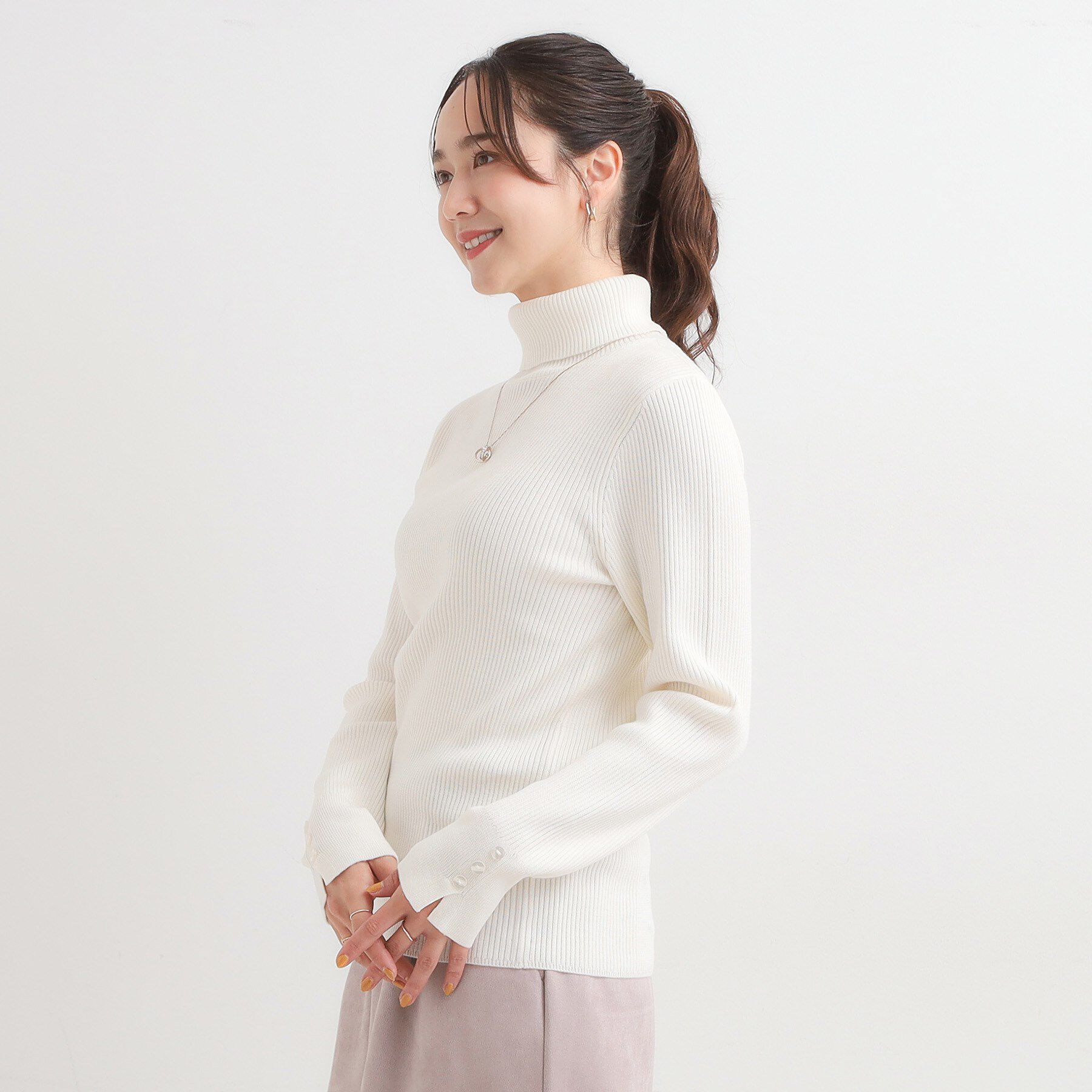 SHOO･LA･RUE「【絶妙なゆるピタ/洗濯機可】ちくちくしにくい リブタートルネック やわらかニット【CIRCRIC】」|ニット・セーター|