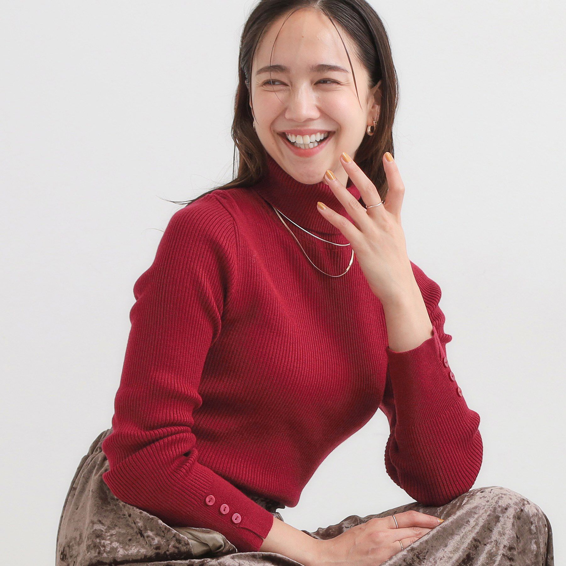 SHOO･LA･RUE「【絶妙なゆるピタ/洗濯機可】ちくちくしにくい リブタートルネック やわらかニット【CIRCRIC】」|ニット・セーター|レッド(062)