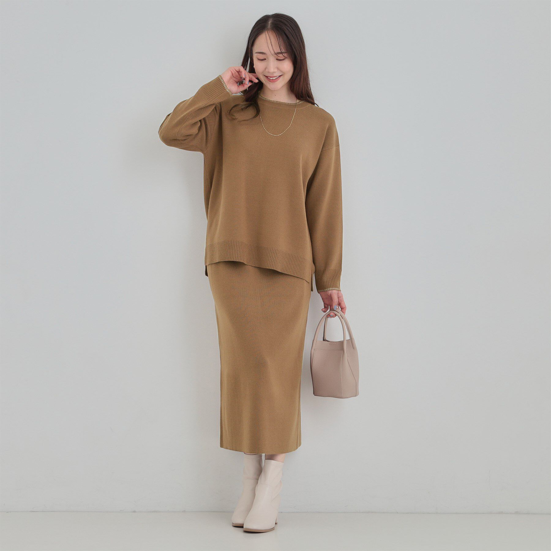 SHOO･LA･RUE「【洗濯機可/セットアップ可/毛玉になりにくい】さりげないラメ使いで差をつける クルーネックニット」|ニット・セーター|