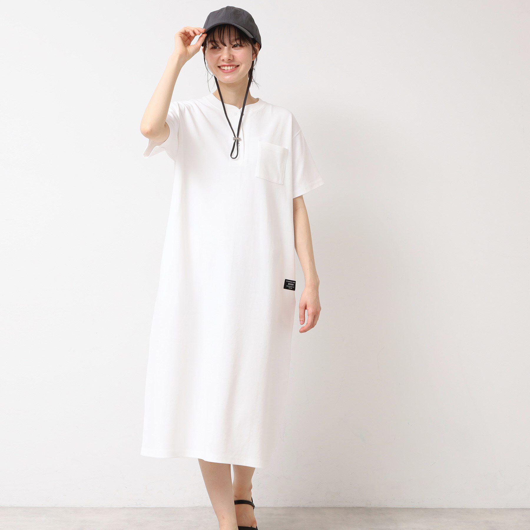 Dessin「【洗える】ヘンリーネックジャージワンピース」|ワンピース|ホワイト(001)