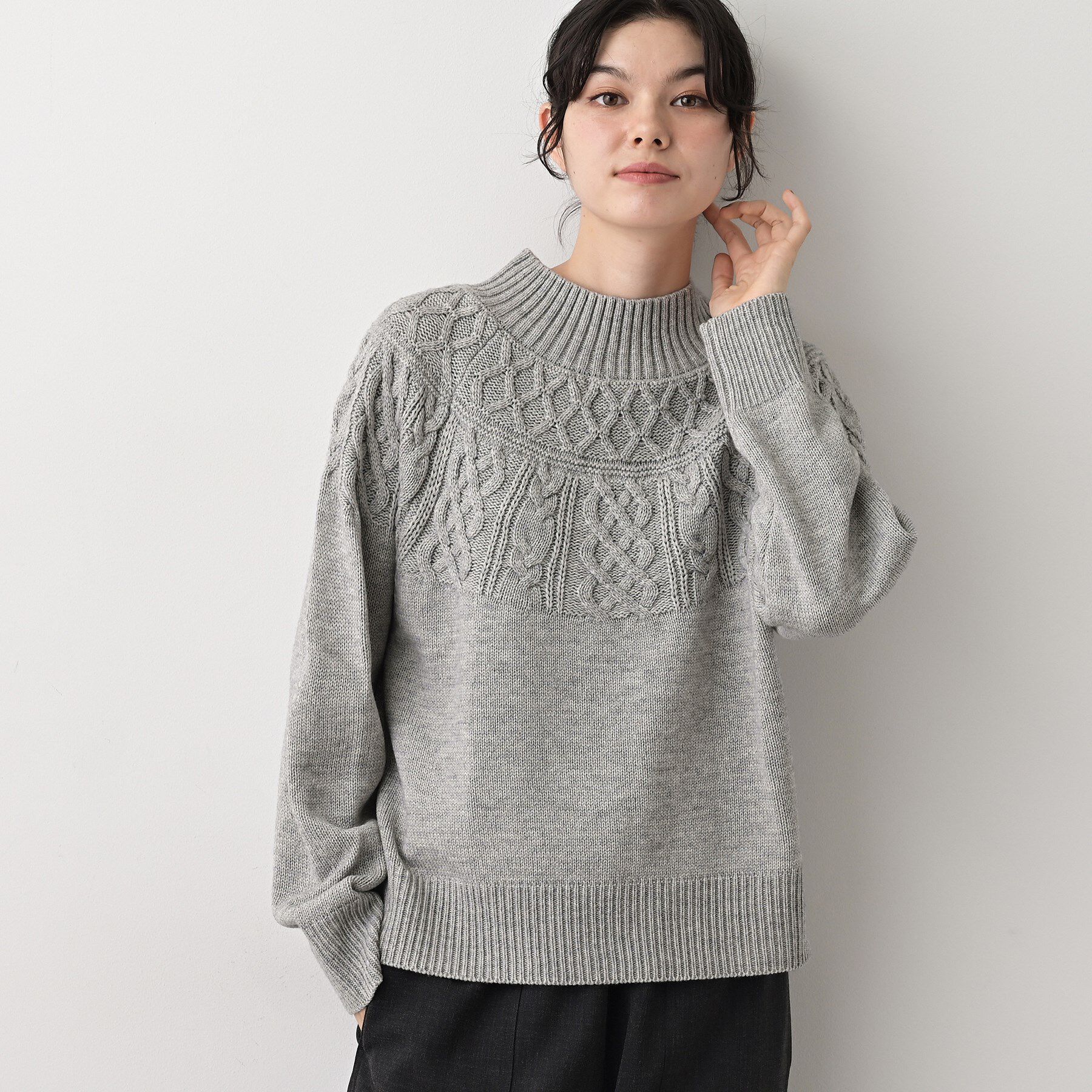 Dessin「【着映え/洗える】求心ケーブル編みハイネックニット」|ニット・セーター|