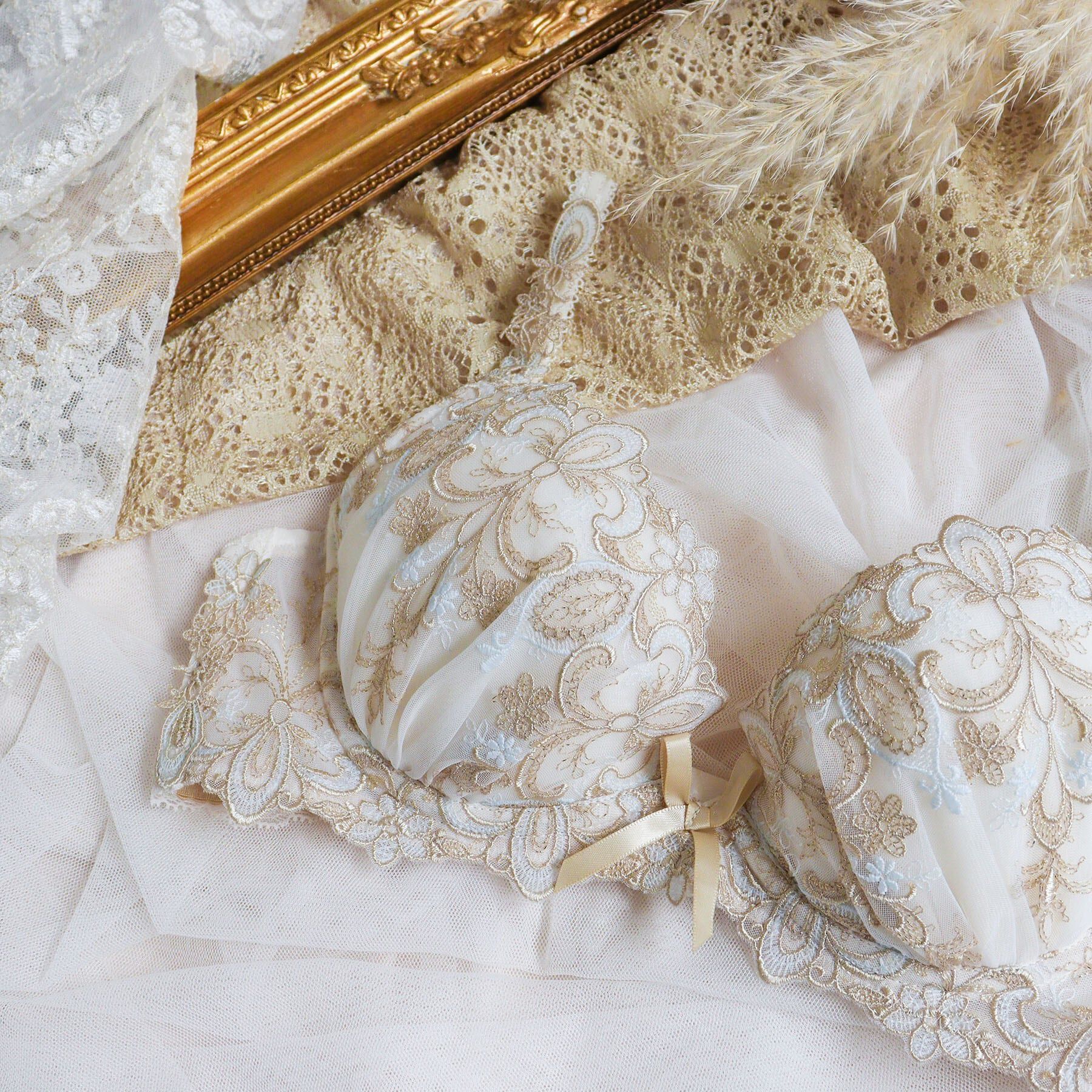 Risa Magli「スカイラー ブラジャー（E-F）＜V Make Type＞」|インナー|