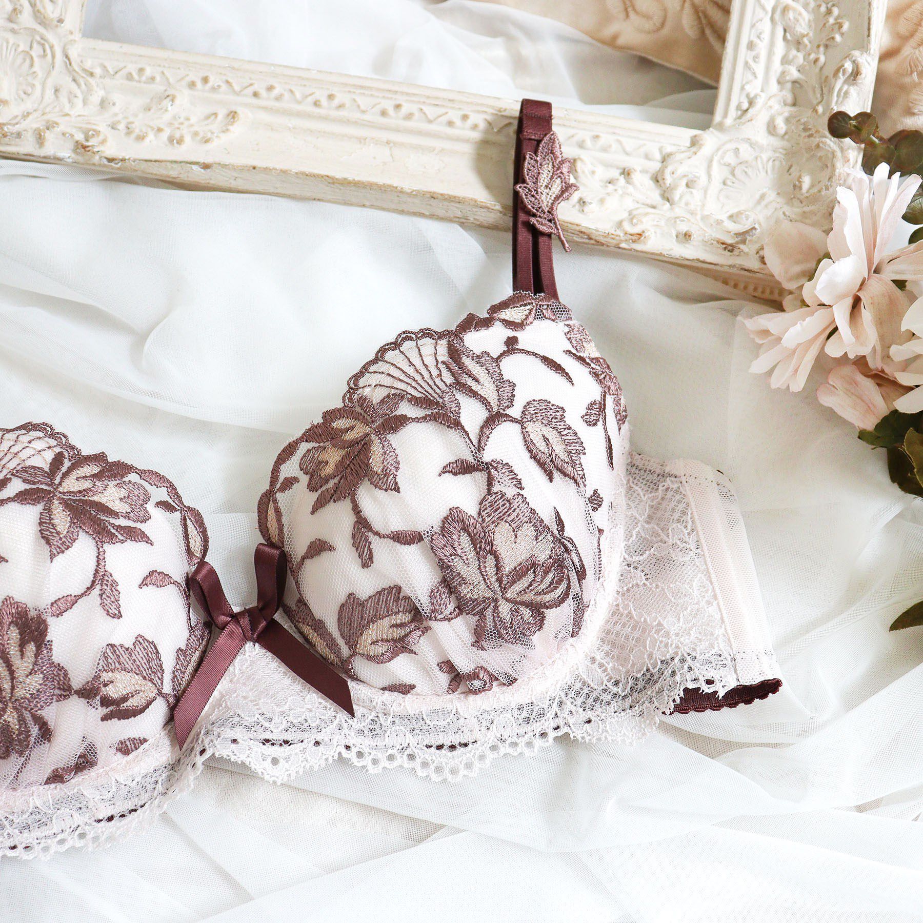 Risa Magli「エレノア ブラジャー （D-F） ＜スウィートリッチ＞」|インナー|