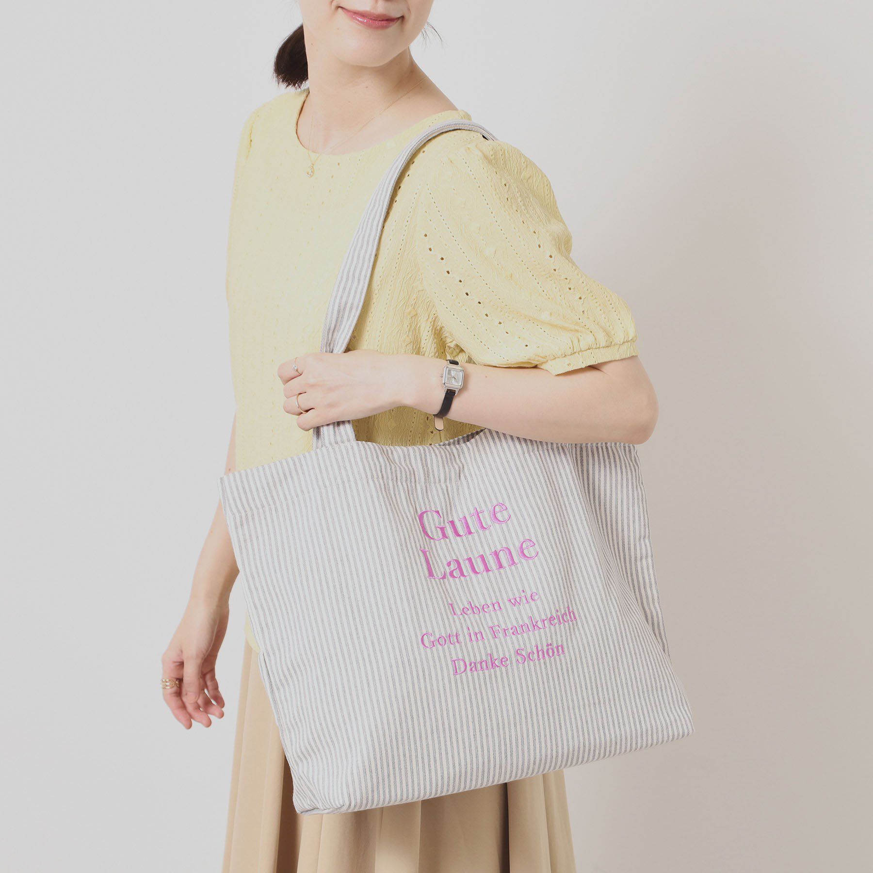 ITS&rsquo;DEMO「【A4対応】ロゴ刺繍ラージトート」|トートバッグ|グレー(212)