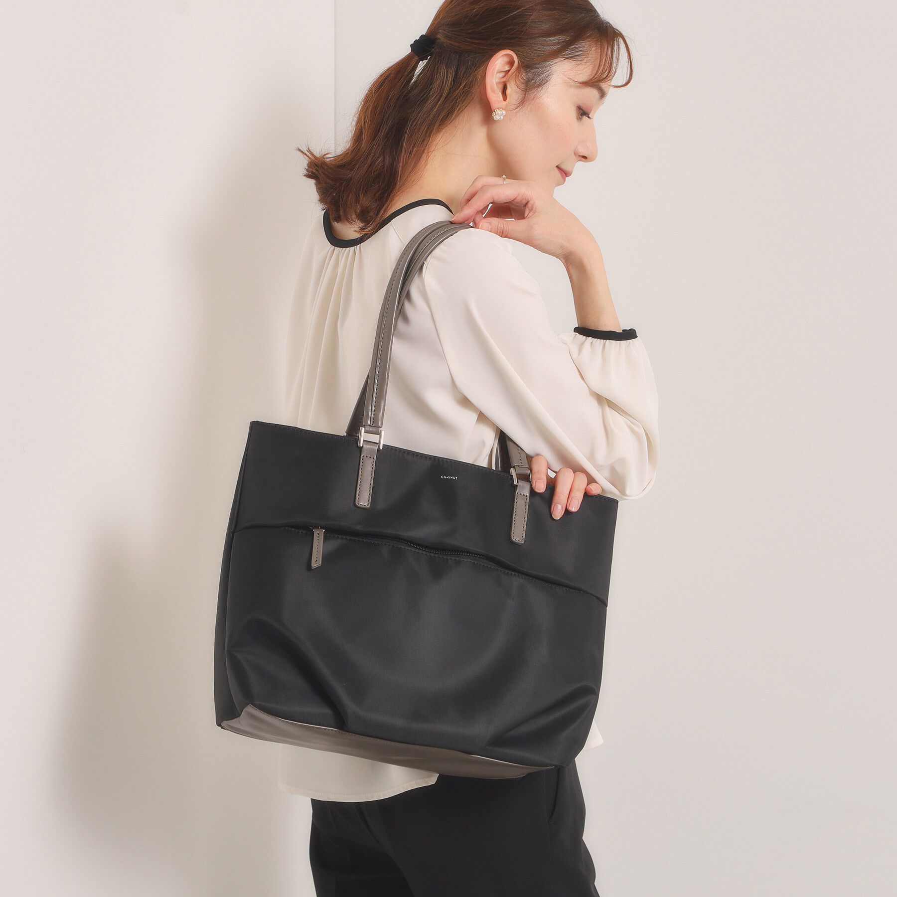 ITS&rsquo;DEMO「【収納アドバイザー監修】合皮コンビA4トート」|トートバッグ|