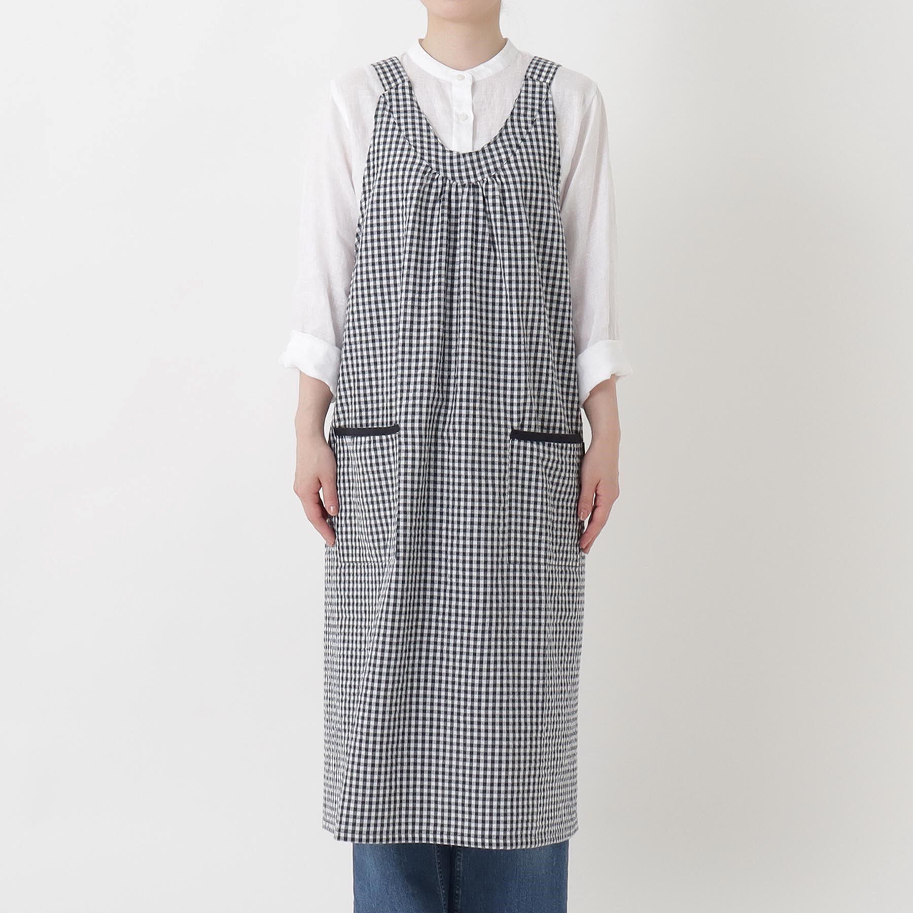 212 KITCHEN STORE「ギンガムサッカーギャザーエプロン BK」|食器・キッチングッズ|