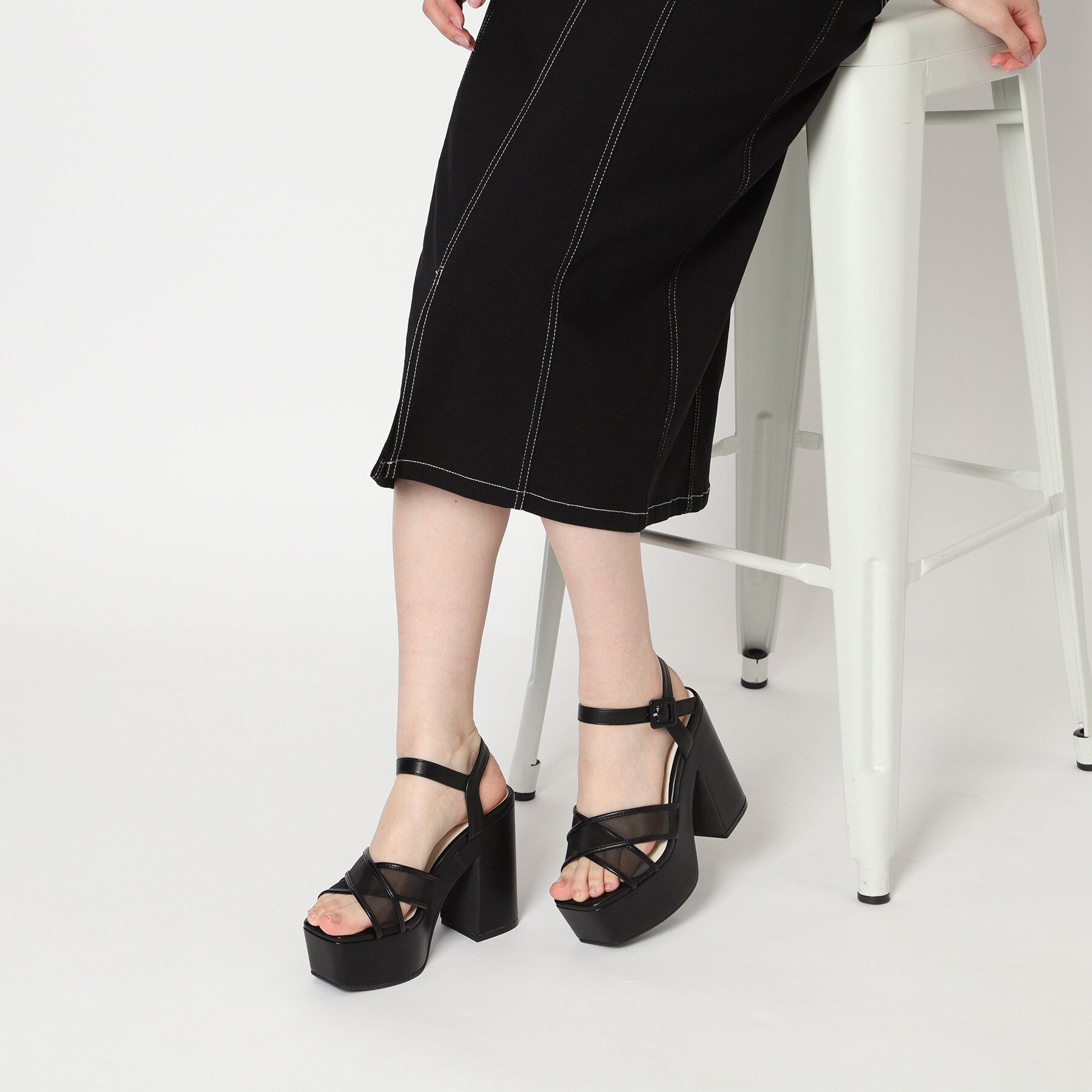 ESPERANZA「◆【ラク盛り／サンダル】リピーター続出／脚長美脚　ラク盛り厚底サンダル　24年Ver」|サンダル|