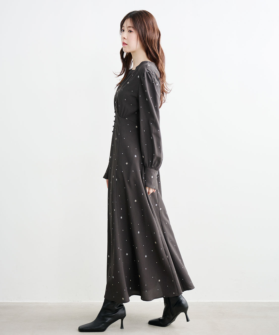 COCO DEAL「フラワー/スター刺繍フレアワンピース」|ワンピース|