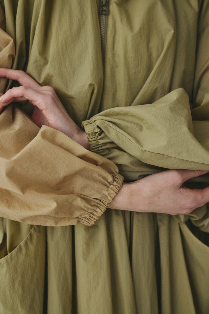 HeRIN.CYE「Balloon hem nylon blouson」|ブルゾン・スタジャン|