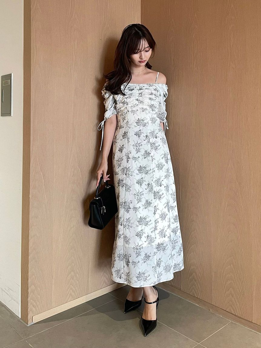 SNIDEL「【WEB限定/ROSE Collection】ROSEプリントワンピース」|ワンピース|