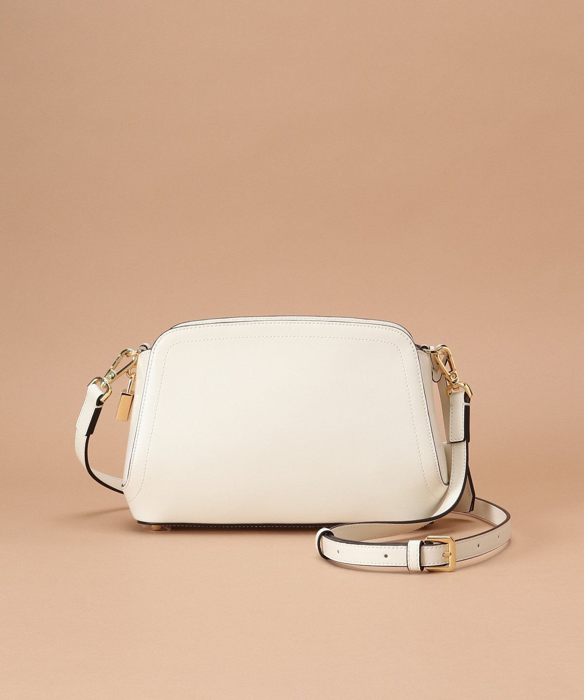 Samantha Thavasa「トラペズミニヨン ショルダーバッグ」|ショルダー・メッセンジャー|