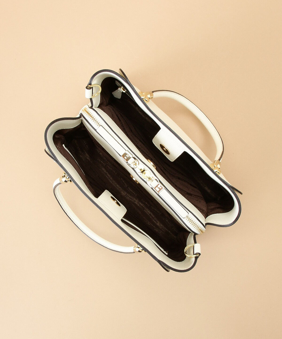 Samantha Thavasa「アベクトワ レザースクエアトートバッグ 小サイズ」|トートバッグ|