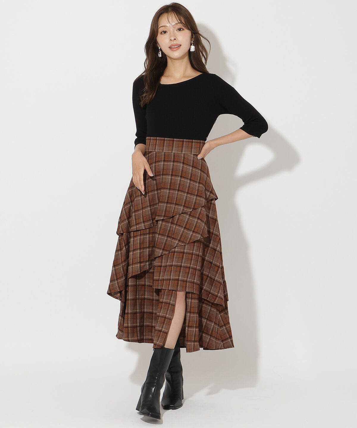 アンドクチュール「アシメVネック7分袖プルオーバー」|ニット・セーター|