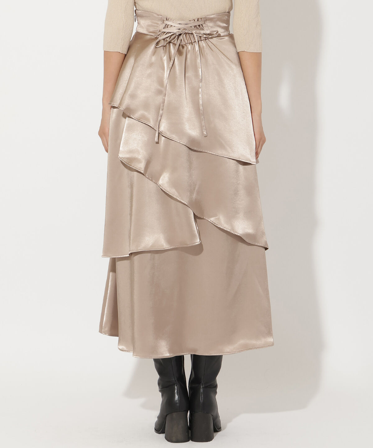 アンドクチュール「サテンアシメフリルティアードスカート」|フレア|