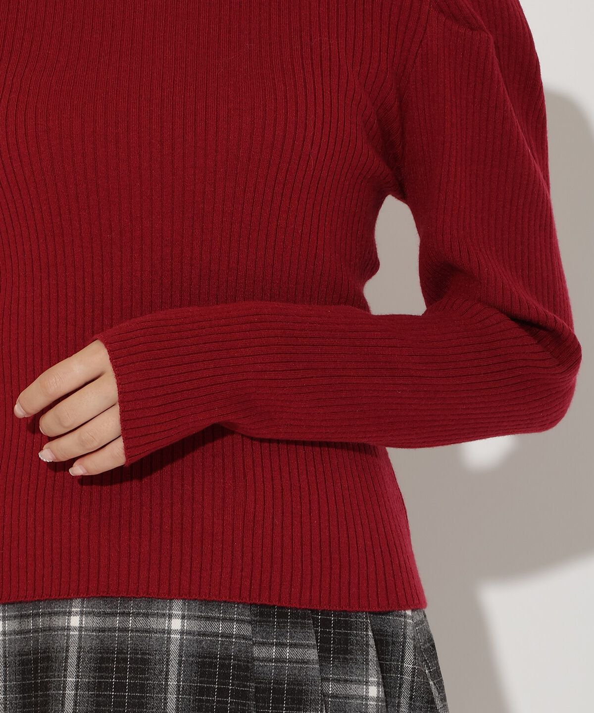 アンドクチュール「肩ギャザーハイネックリブニット」|ニット・セーター|