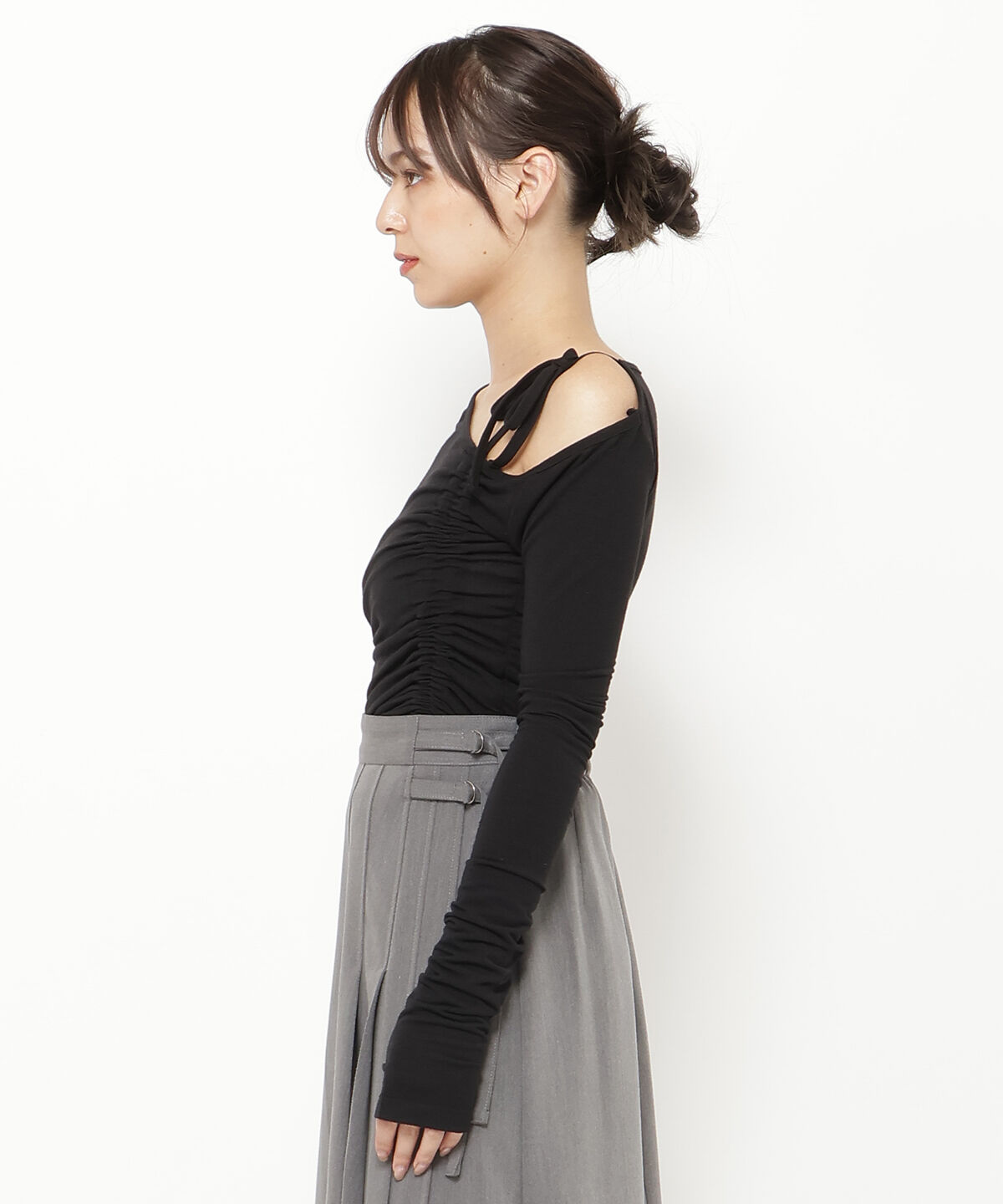 REDYAZEL「シャーリングリボンアシメトップス」|Tシャツ・カットソー|