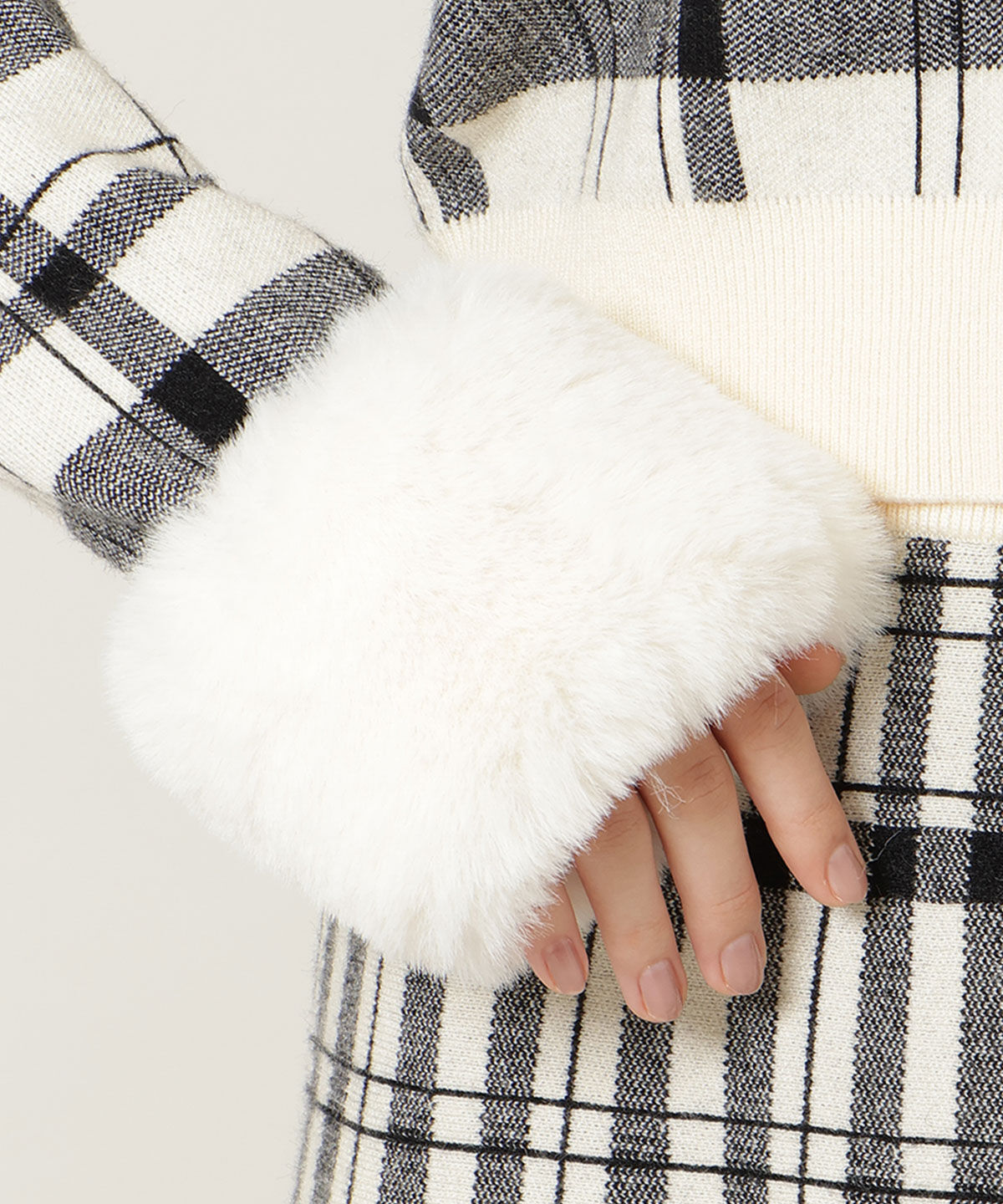 WILLSELECTION「チェック柄ファーカフスカーディガン」|カーディガン|