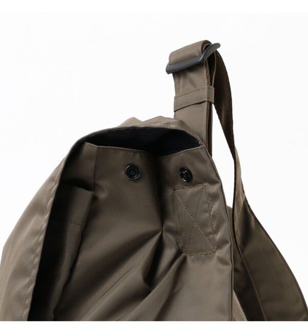 BEAMS「【別注】SLOW / NYLON SHOULDER BAG」|リュック|