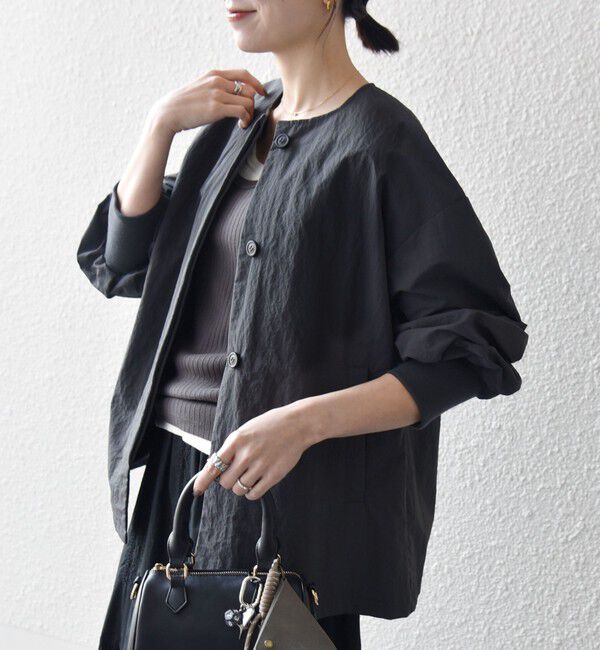 SHIPS any「SHIPS any:〈洗濯機可能〉ナイロン タスラン ノーカラー Aライン ブルゾン」|ブルゾン・スタジャン|チャコールグレー