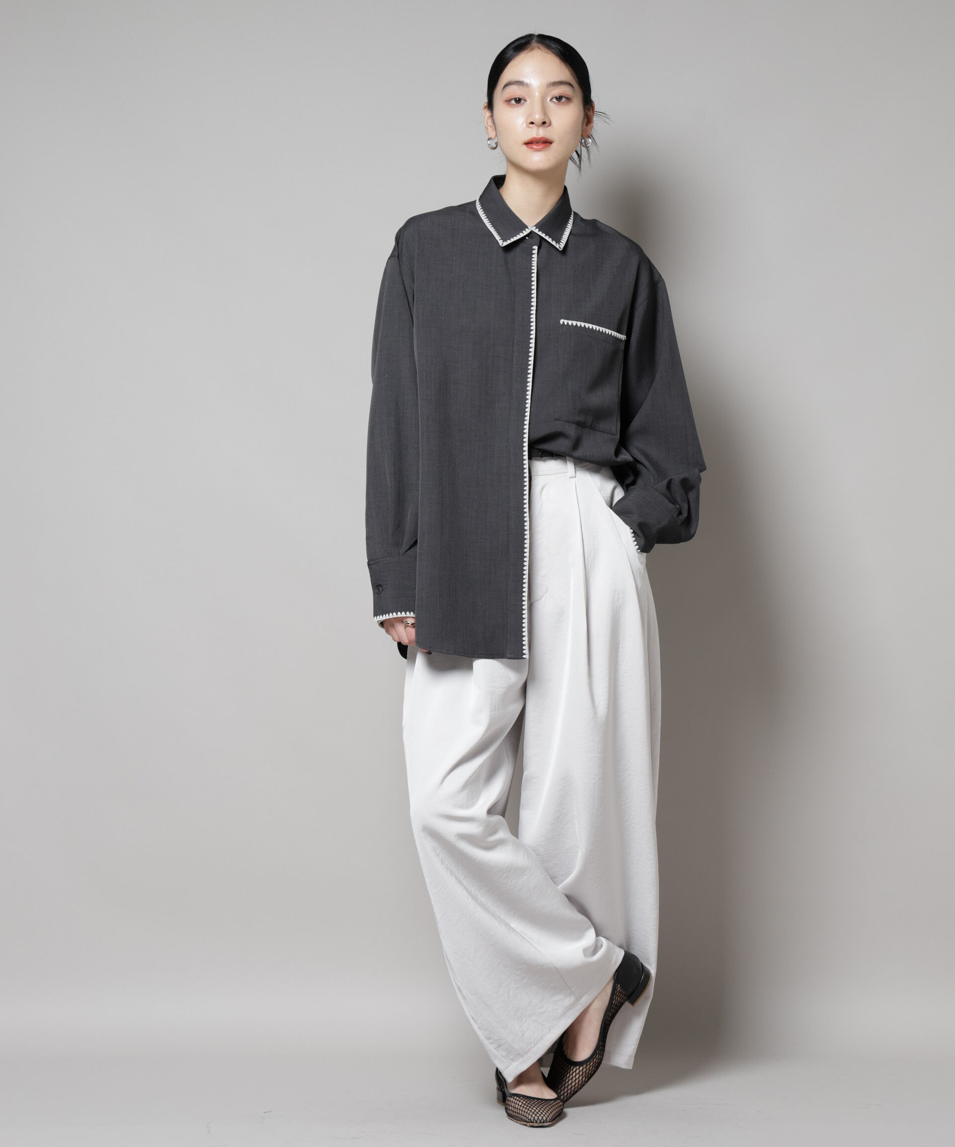 nano･universe「トリミング刺繍ツイルシャツ」|シャツ・ブラウス|