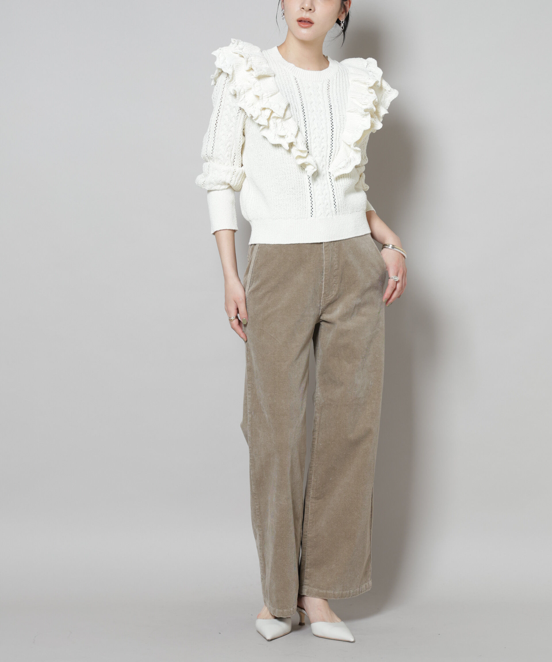 nano･universe「コーデュロイワイドパンツ」|チノ|ベージュ