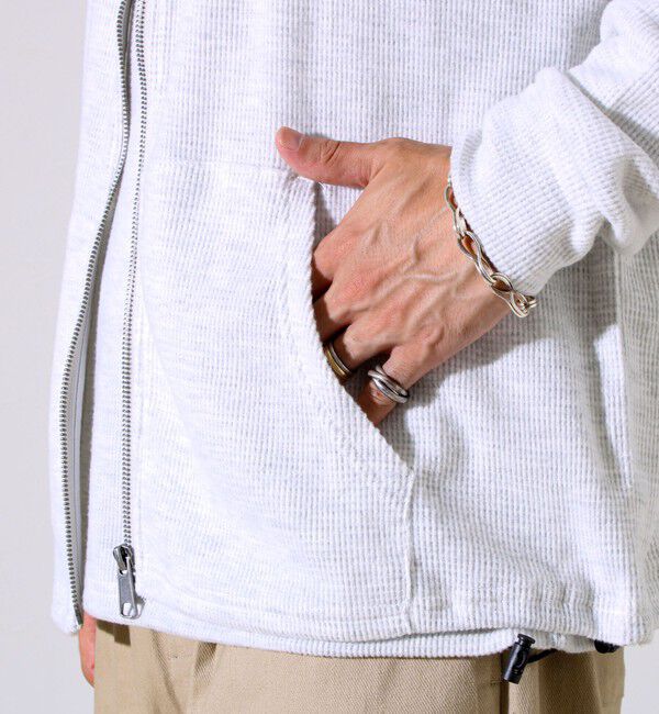 GLOSTER「【レイヤードに最適】起毛ワッフル 裾ドロストジップパーカー」|パーカー|