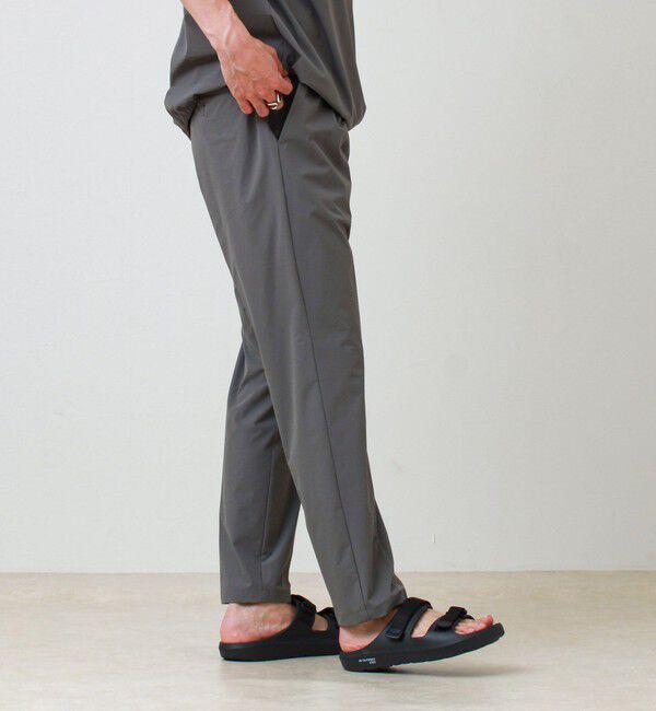 GLOSTER「【接触冷感/セットアップ着用可能】SoftCool イージーパンツ」|チノ|