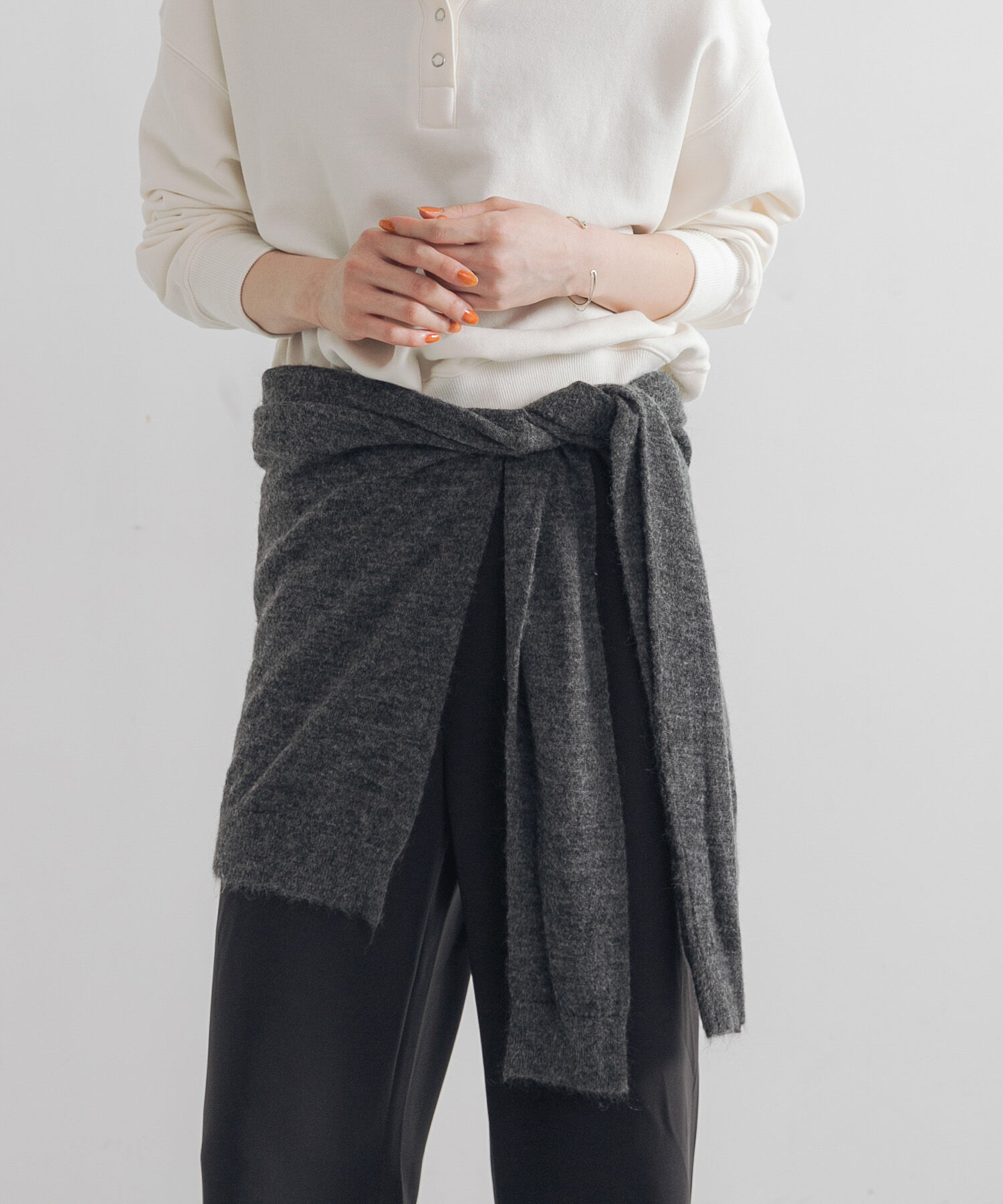 URBAN RESEARCH「ヘアリーマルチストール」|ストール|チャコールグレー