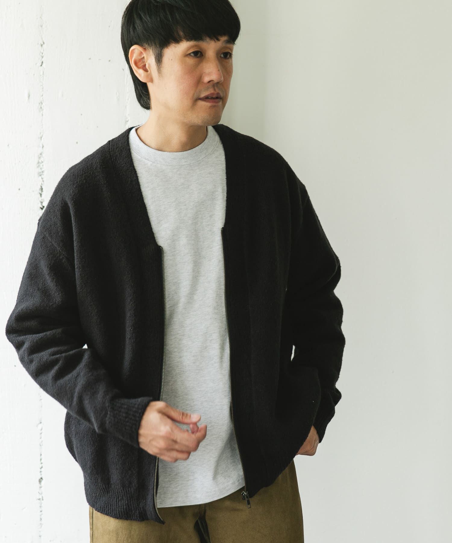 URBAN RESEARCH DOORS「AIR FIT Vネックカーディガン」|カーディガン|