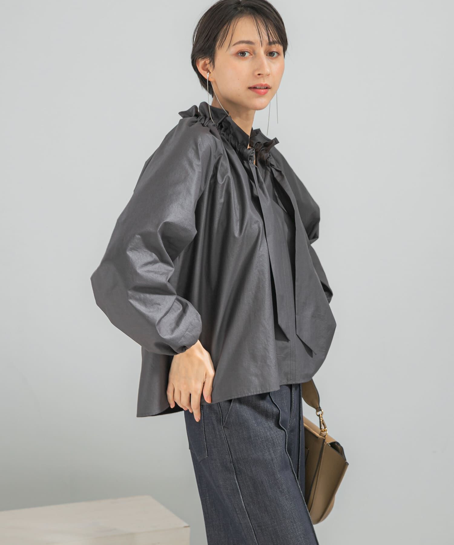 URBAN RESEARCH ROSSO「フリルネックシャツブラウス」|シャツ・ブラウス|