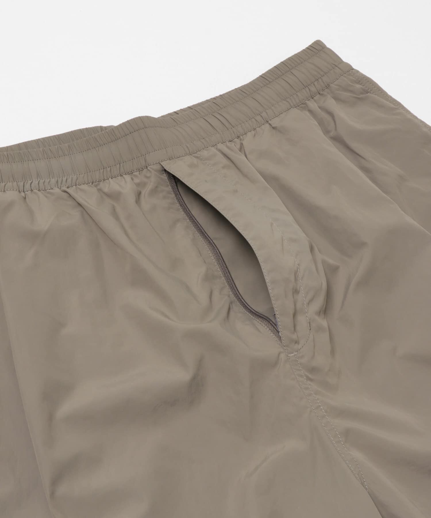 URBAN RESEARCH「NYLON WIDE EASY PANTS」|その他|