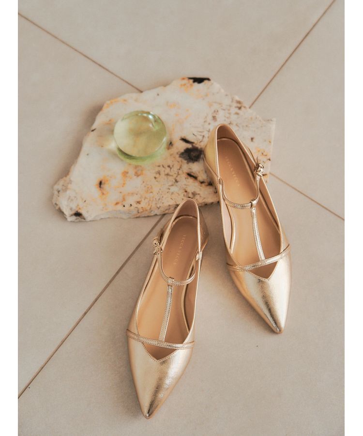 YECCA VECCA「メリージェーンTストラップパンプス」|パンプス|