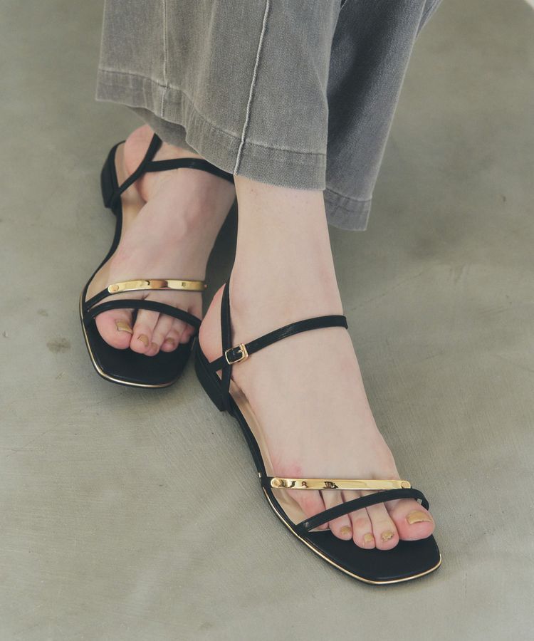 YECCA VECCA「ゴールドバーサンダル」|サンダル|