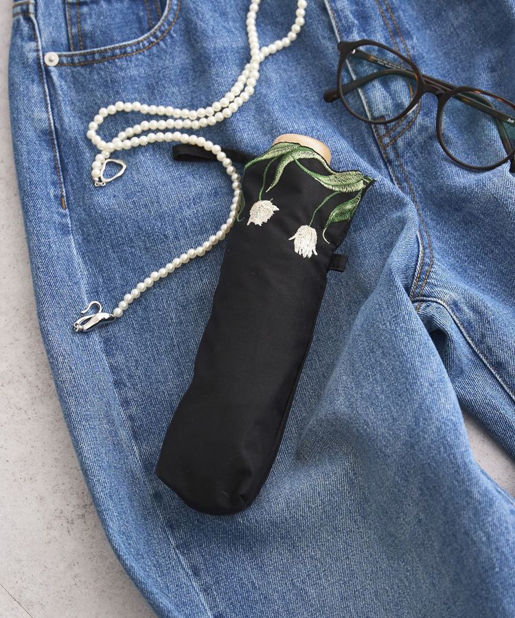 YECCA VECCA「【because】チューリップ刺繍ミニ」|傘|Black