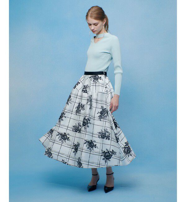 LOULOU WILLOUGHBY「【LOULOU WILLOUGHBY】SILK COフラワーチェックスカート」|フレア|ホワイト系