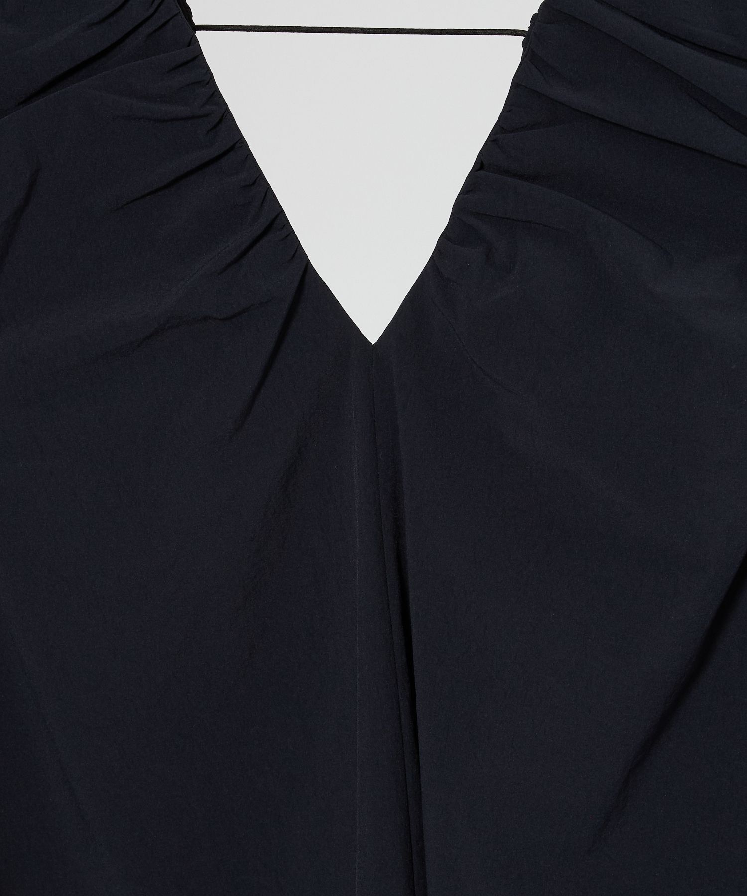 BABYLONE「【多機能素材】撥水Vネックギャザーブラウス」|シャツ・ブラウス|